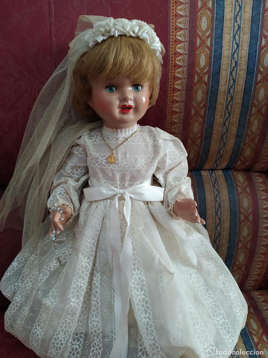 Mu&ntilde;eca espa&ntilde;ola clasica: maricris o mari cris de florido