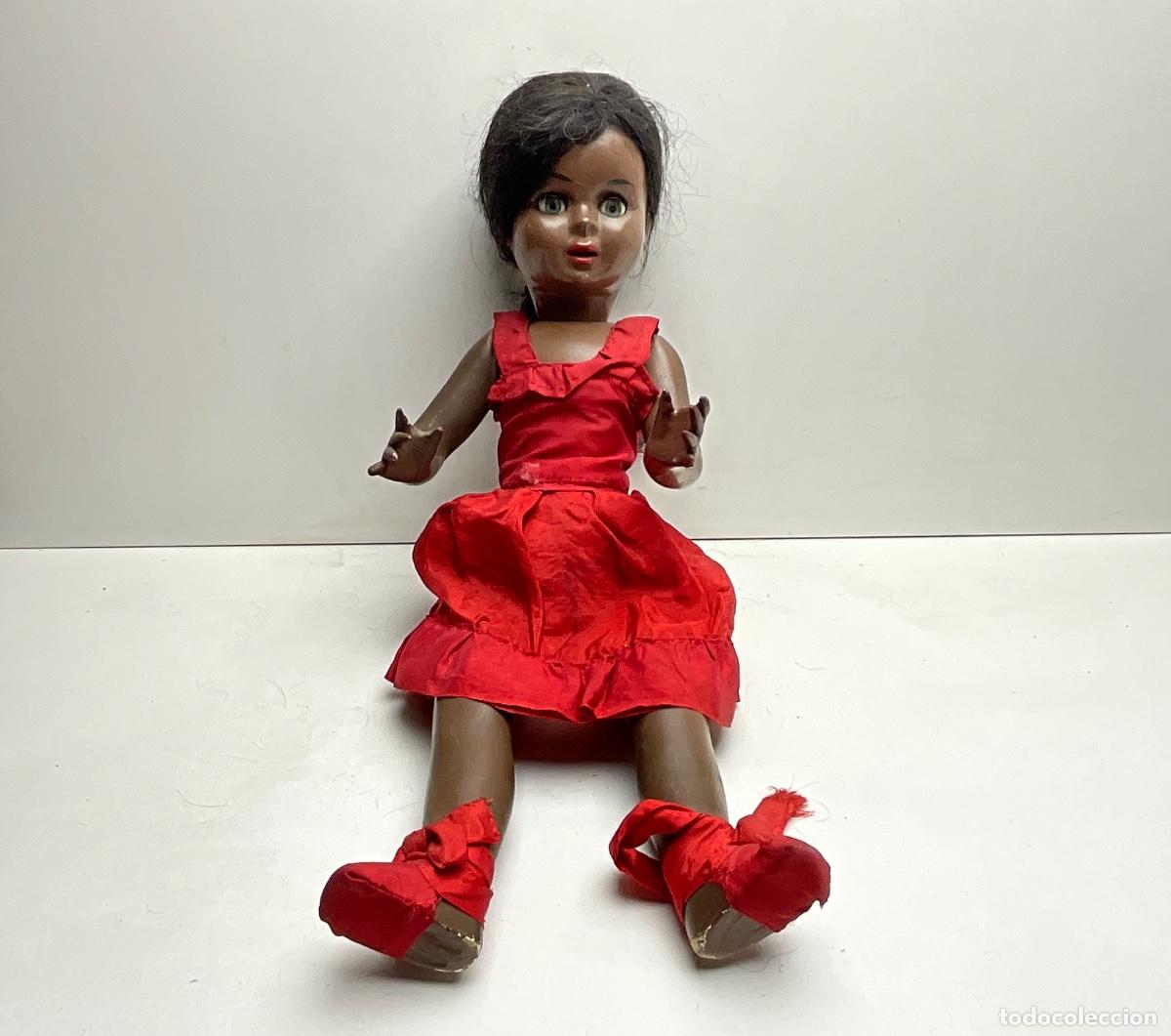 Mu&ntilde;eca espa&ntilde;ola clasica: ANTIGUA MU&Ntilde;ECA CHELITO NEGRA - A&Ntilde;OS 50/60 - NECESITA LIMPIEZA Y RESTAURACI&Oacute;N