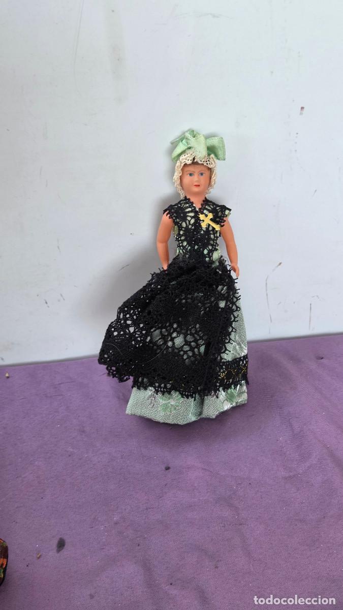 Mu&ntilde;eca espa&ntilde;ola clasica: mu&ntilde;eca de los a&ntilde;os 70 coleccion