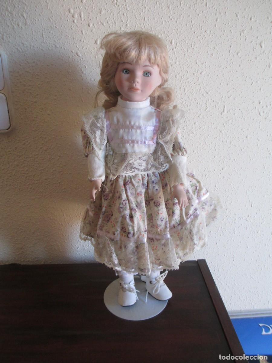 Mu&ntilde;eca espa&ntilde;ola clasica: Lote de mu&ntilde;ecas de porcelana vintage