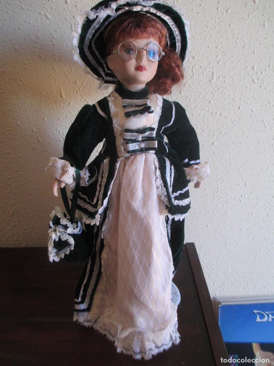Mu&ntilde;eca espa&ntilde;ola clasica: Lote de mu&ntilde;ecas de porcelana vintage