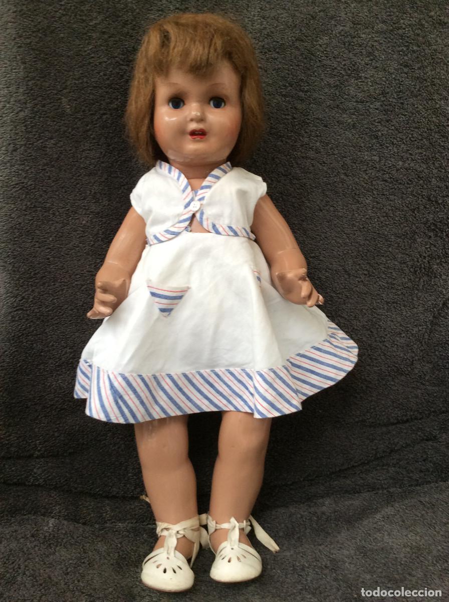 Mu&ntilde;eca espa&ntilde;ola clasica: maricris o mari cris de florido, cuerpo gordito