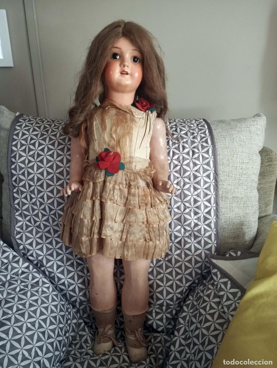 Mu&ntilde;eca espa&ntilde;ola clasica: Mu&ntilde;eca antigua cart&oacute;n piedra 1930 o 40 Andadora