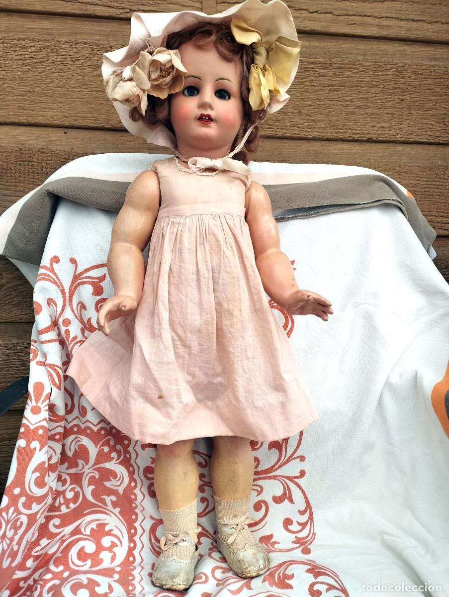 Mu&ntilde;eca espa&ntilde;ola clasica: Mu&ntilde;eca antigua de porcelana y Carton Piedra Posible CAPI