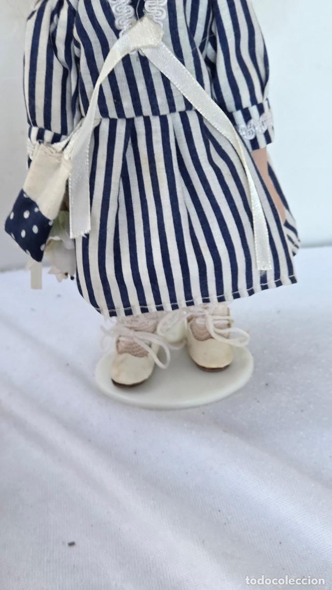 Mu&ntilde;eca espa&ntilde;ola clasica: mu&ntilde;eca de coleccion de porcelana - Foto 3