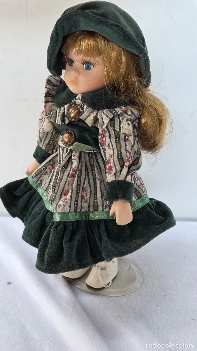 Mu&ntilde;eca espa&ntilde;ola clasica: mu&ntilde;eca de coleccion de porcelana - Foto 4