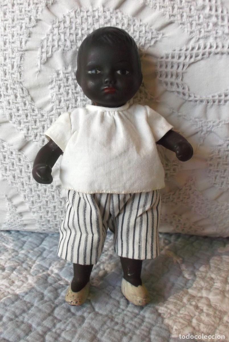 Mu&ntilde;eca espa&ntilde;ola clasica: Fant&aacute;stico mu&ntilde;eco espa&ntilde;ol, negrito antiguo de terracota