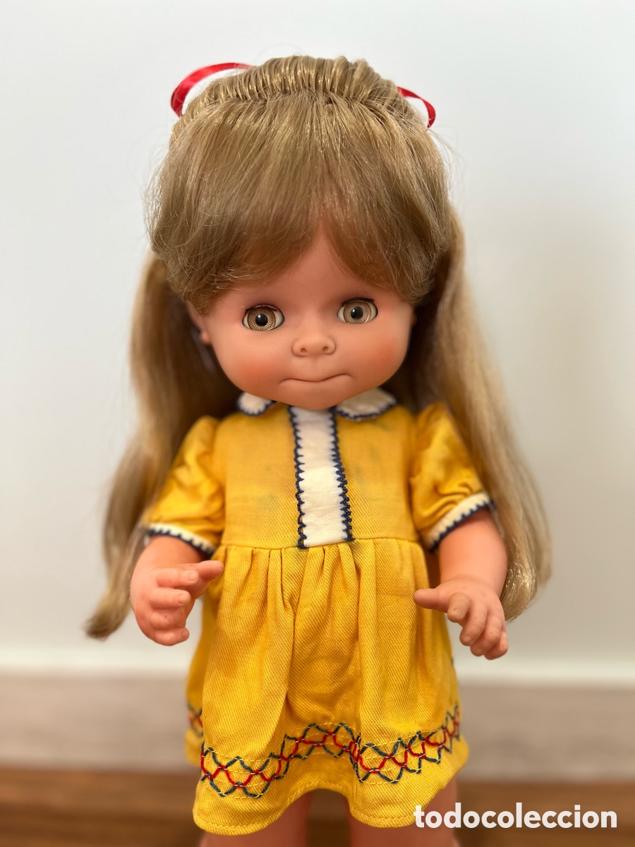 Mu&ntilde;eca espa&ntilde;ola clasica: Mu&ntilde;eca graciosa de famosa