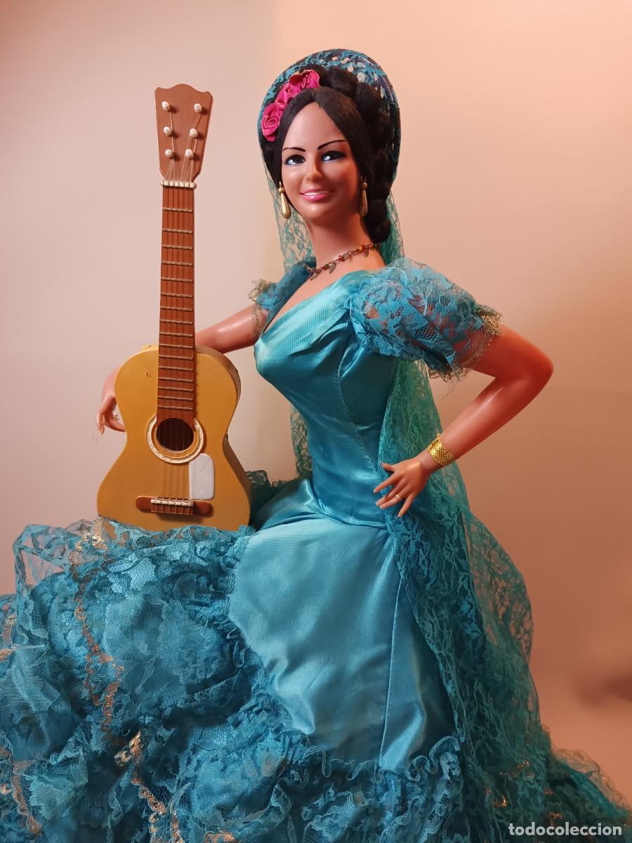 Mu&ntilde;eca espa&ntilde;ola clasica: Mu&ntilde;eca antigua Gitana de Marin de 68 cm, como nueva - Foto 2