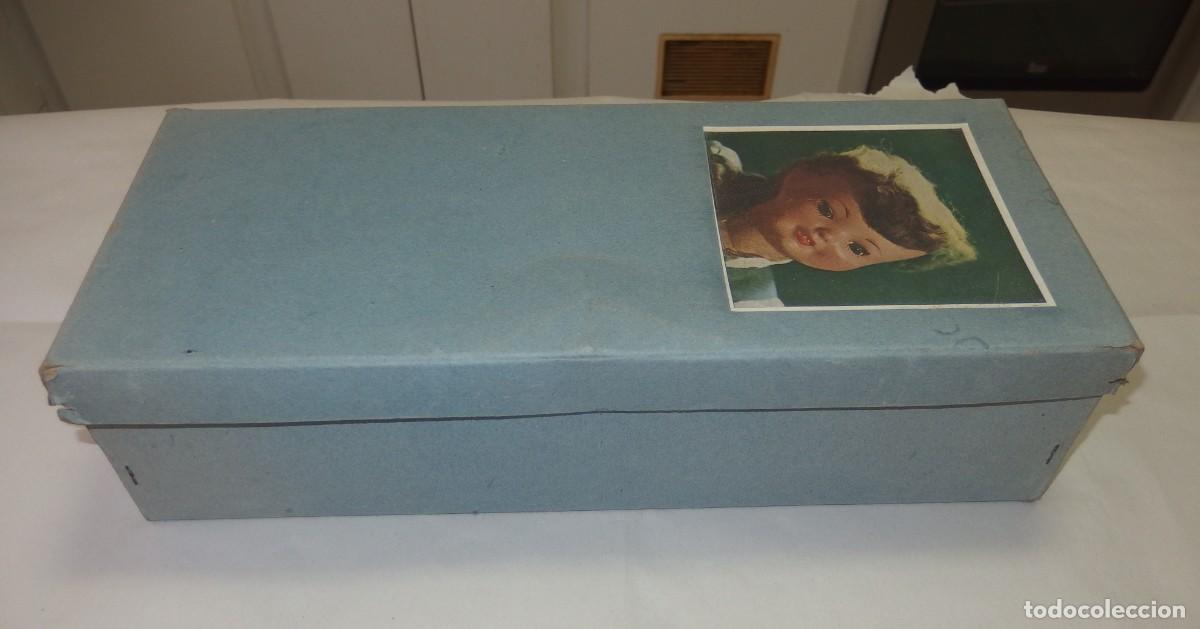 Mu&ntilde;eca espa&ntilde;ola clasica: CAJA DE MU&Ntilde;ECA CUCA,MU&Ntilde;ECAS DIANA,A&Ntilde;OS 50