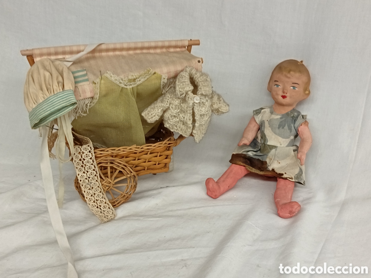 Poup&eacute;e espagnole classique: ANTIGUA MU&Ntilde;ECA , CARTON PIEDRA O SIMILAR + CARRITO CON ROPA