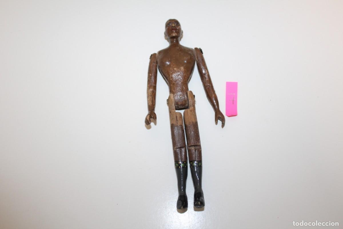 Mu&ntilde;eca espa&ntilde;ola clasica: ANTIGUO MU&Ntilde;ECO DE MADERA ARTICULADO