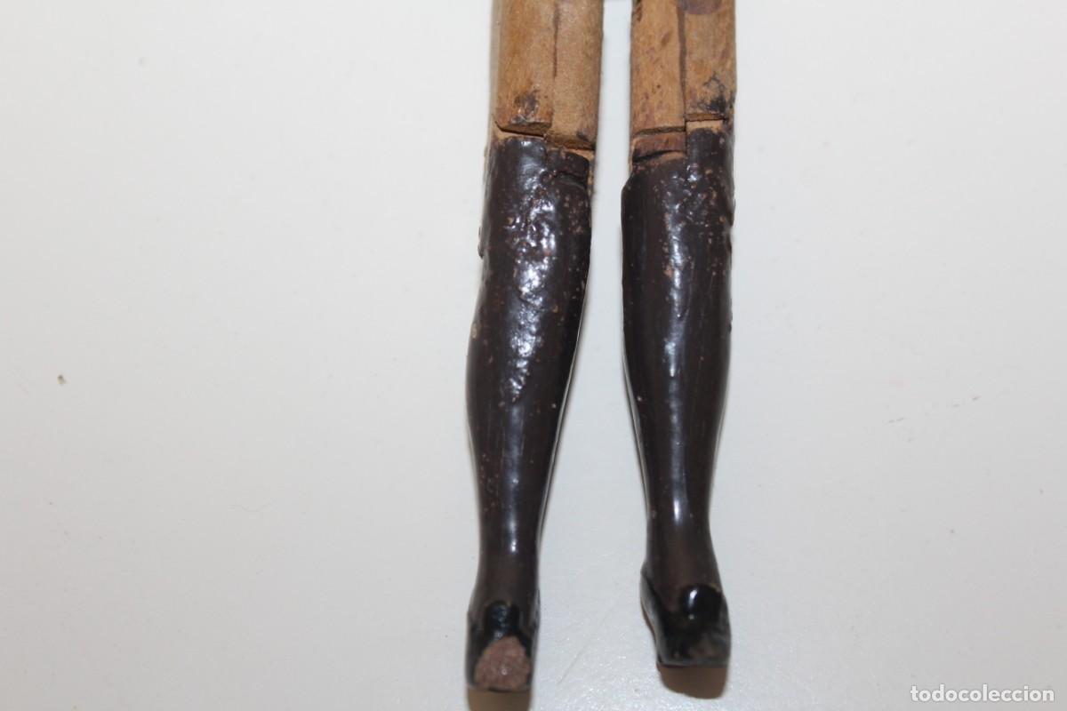 Mu&ntilde;eca espa&ntilde;ola clasica: ANTIGUA MU&Ntilde;ECA DE MADERA ARTICULADA - Foto 5