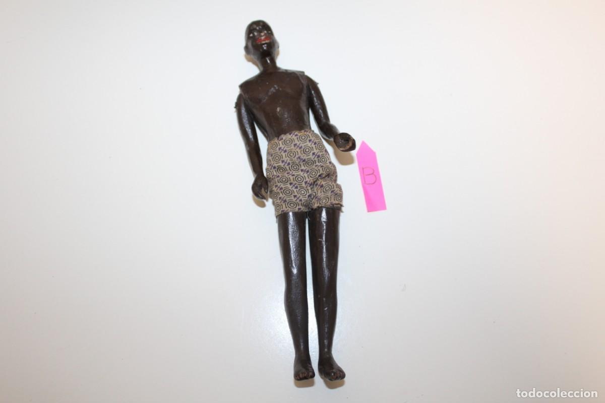 Mu&ntilde;eca espa&ntilde;ola clasica: ANTIGUO MU&Ntilde;ECO DE MADERA ARTICULADO NEGRO