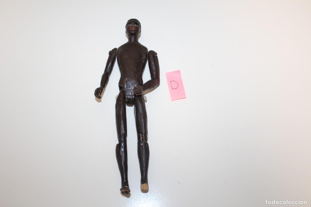 Mu&ntilde;eca espa&ntilde;ola clasica: ANTIGUO MU&Ntilde;ECO DE MADERA ARTICULADO NEGRO