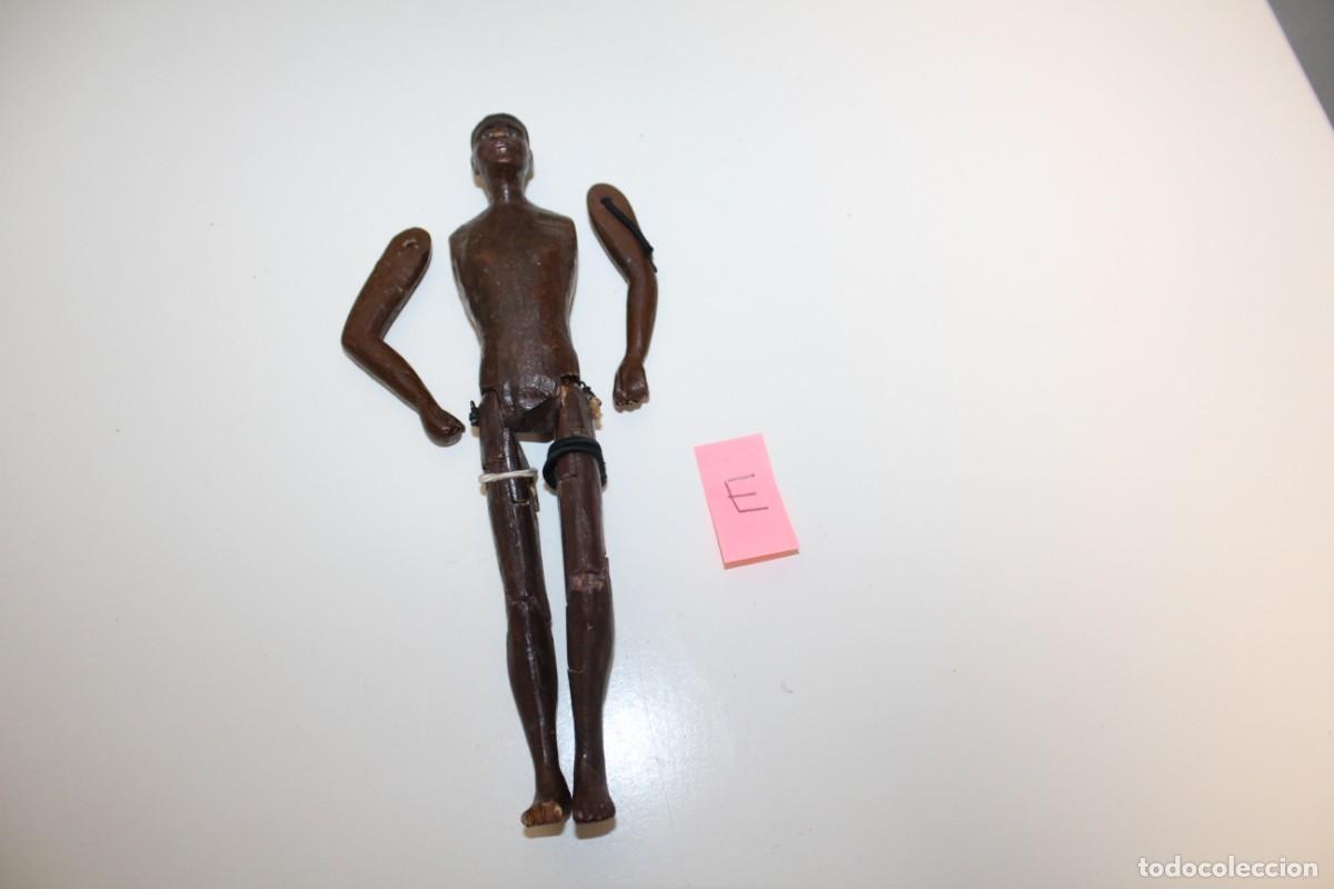 Mu&ntilde;eca espa&ntilde;ola clasica: ANTIGUO MU&Ntilde;ECO DE MADERA ARTICULADO NEGRO