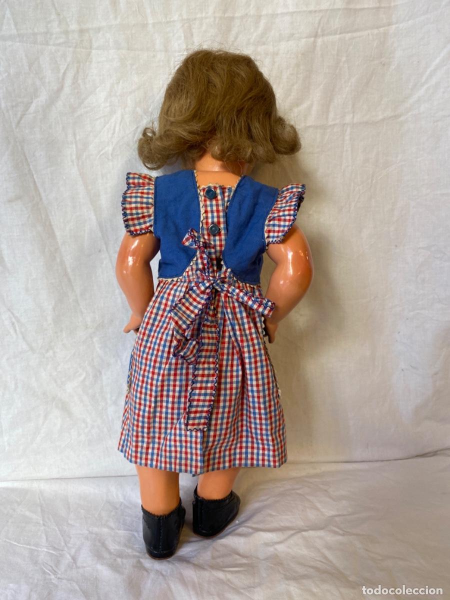 Mu&ntilde;eca Gisela: MU&Ntilde;ECA GISELA CON ROPA Y CALZADO ORIGINAL. - Foto 5