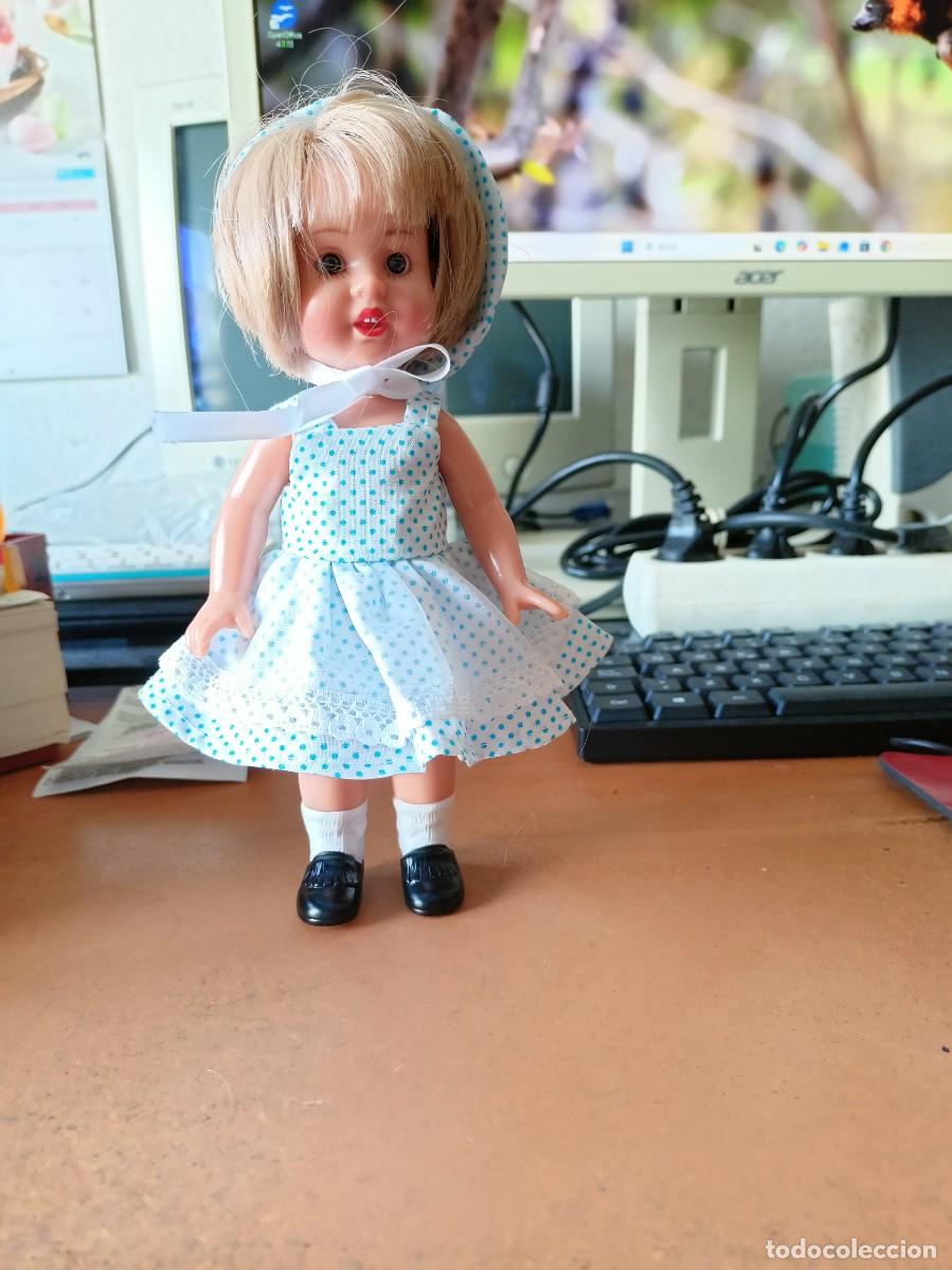 Mu&ntilde;eca Mariquita P&eacute;rez y Juanin: Mini Mariquita Perez 20 cms. rubia totalmente vestida.