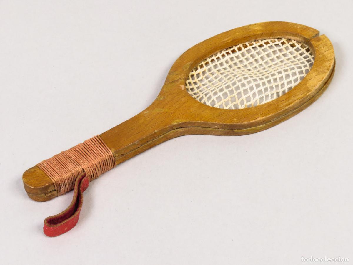 Mu&ntilde;eca Mariquita P&eacute;rez y Juanin: Raqueta tenis Mariquita Juan&iacute;n a&ntilde;os 50