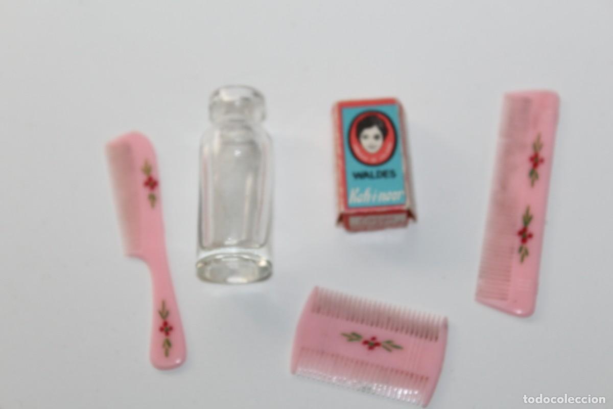 Mu&ntilde;eca Mariquita P&eacute;rez y Juanin: ANTIGUOS COMPLEMENTOS DE MU&Ntilde;ECA LIENDRERA ,PEINE,CAJA CORCHETES