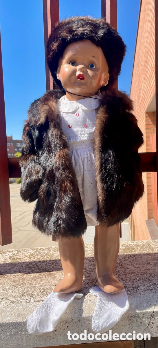 Mu&ntilde;eca Mariquita P&eacute;rez y juanin: Mariquita P&eacute;rez con Abrigo de Piel
