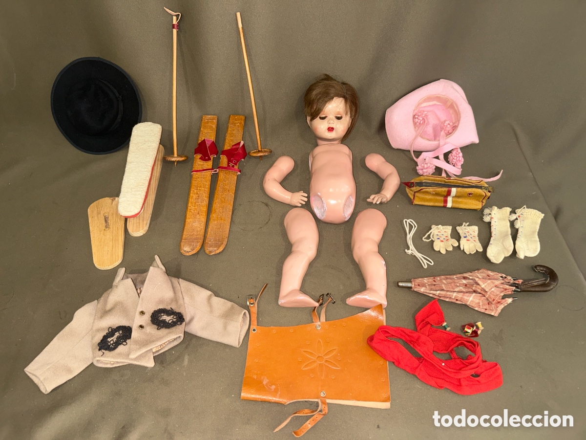 Mu&ntilde;eca Mariquita P&eacute;rez y juanin: ANTIGUA MARIQUITA P&Eacute;REZ CON ROPITA Y COMPLEMENTOS, ESQU&Iacute;S, MOCHILA, ROPA,ETC *VER FOTOS*