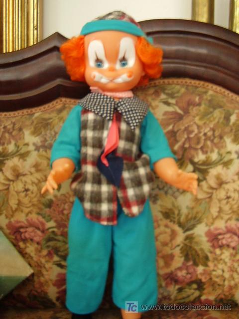 Mu&ntilde;ecas Lesly y Barriguitas: Mu&ntilde;eca Payaso - Foto 1