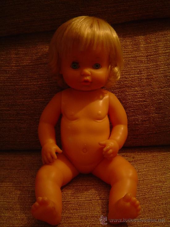 Mu&ntilde;ecas Lesly y Barriguitas: MU&Ntilde;ECO DE FAMOSA - Foto 1