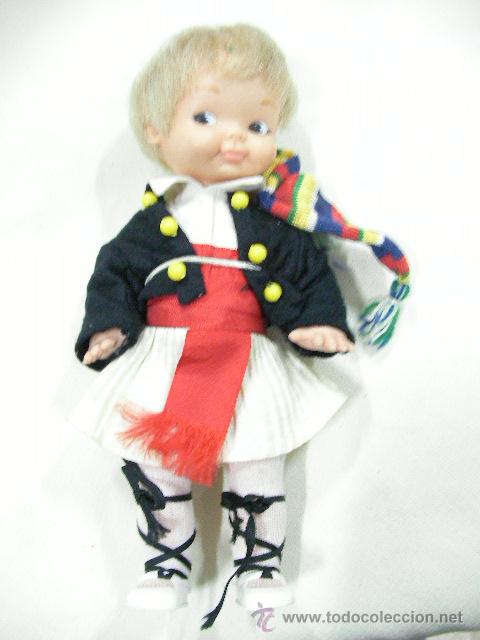 Mu&ntilde;ecas Lesly y Barriguitas: 1 BARRIGUITAS CON TRAJE TRADICIONAL - Foto 1