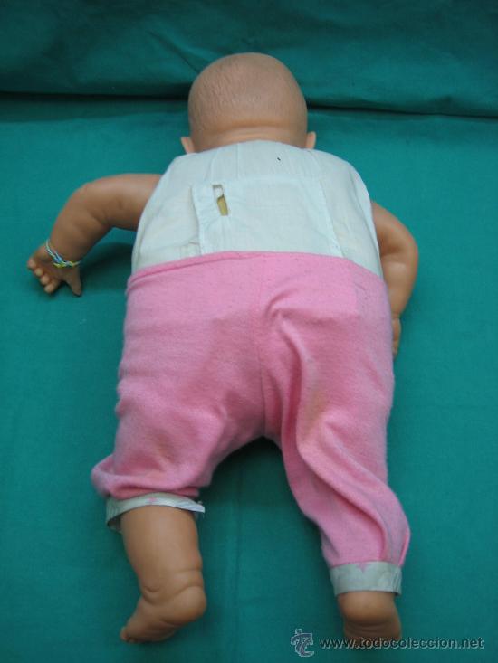 Mu&ntilde;ecas Lesly y Barriguitas: Mu&ntilde;eco de Famosa - Foto 4