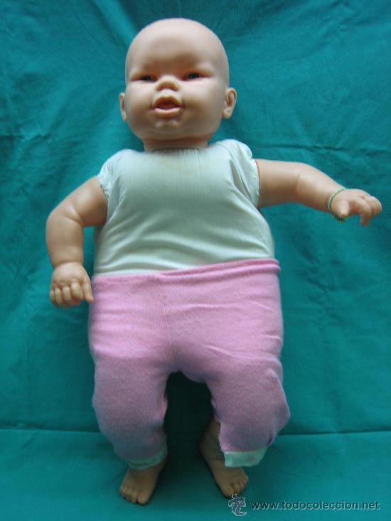 Mu&ntilde;ecas Lesly y Barriguitas: Mu&ntilde;eco de Famosa - Foto 1