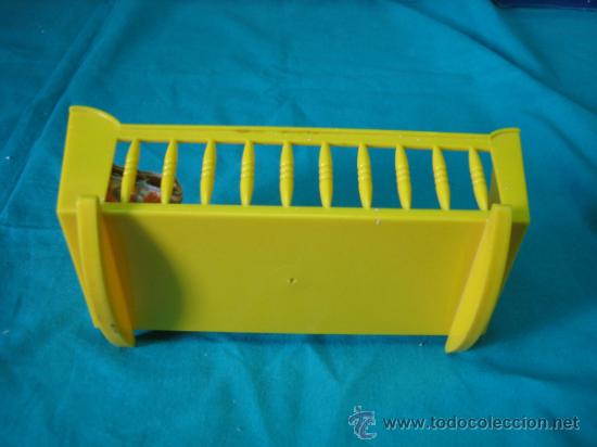Mu&ntilde;ecas Lesly y Barriguitas: Cuna antigua para Barriguitas - Foto 3