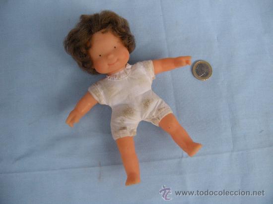 Mu&ntilde;ecas Lesly y Barriguitas: MU&Ntilde;ECA MU&Ntilde;ECAS DE FAMOSA LOTE DE 2 - Foto 10