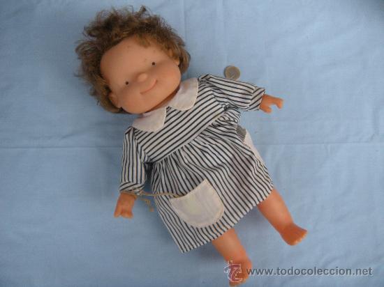 Mu&ntilde;ecas Lesly y Barriguitas: MU&Ntilde;ECA MU&Ntilde;ECAS DE FAMOSA LOTE DE 2 - Foto 7