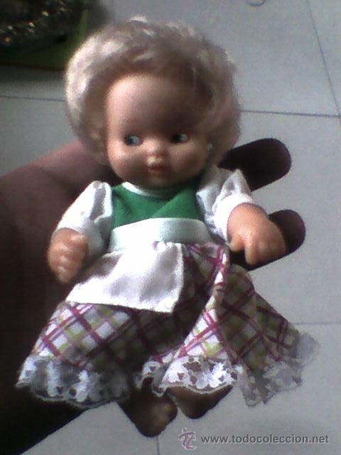 Mu&ntilde;ecas Lesly y Barriguitas: Barriguitas con vestido - Foto 1