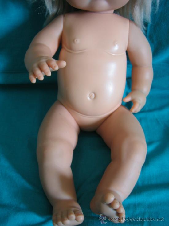 Mu&ntilde;ecas Lesly y Barriguitas: Mu&ntilde;eca de Famosa. Mide 42 cm - Foto 3