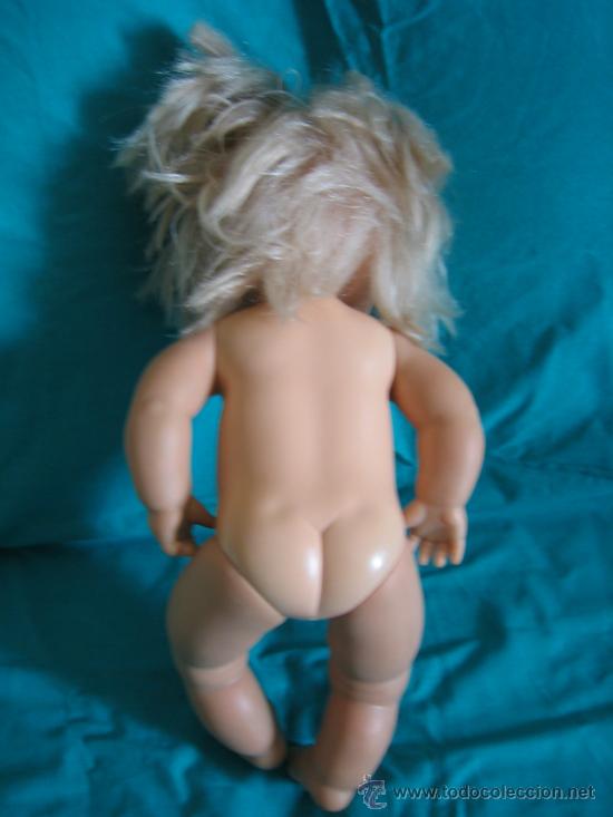 Mu&ntilde;ecas Lesly y Barriguitas: Mu&ntilde;eca de Famosa. Mide 42 cm - Foto 4