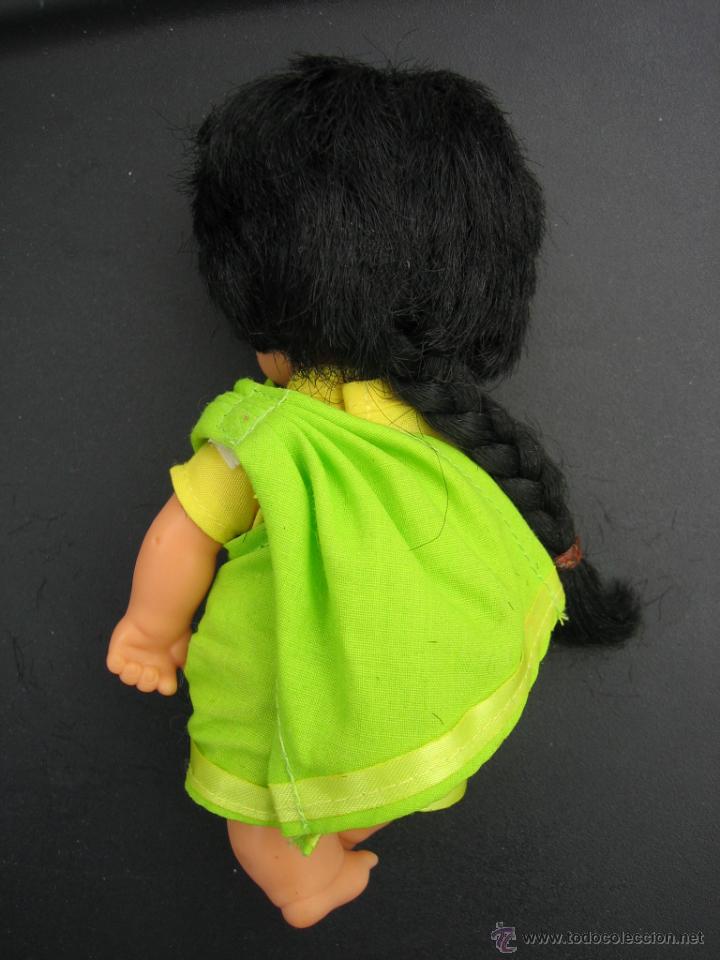 Mu&ntilde;ecas Lesly y Barriguitas: Mu&ntilde;eca barriguitas de Famosa - Foto 2