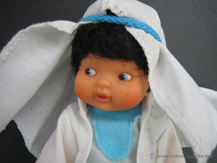 Mu&ntilde;ecas Lesly y Barriguitas: Mu&ntilde;eca barriguitas de Famosa - Foto 3