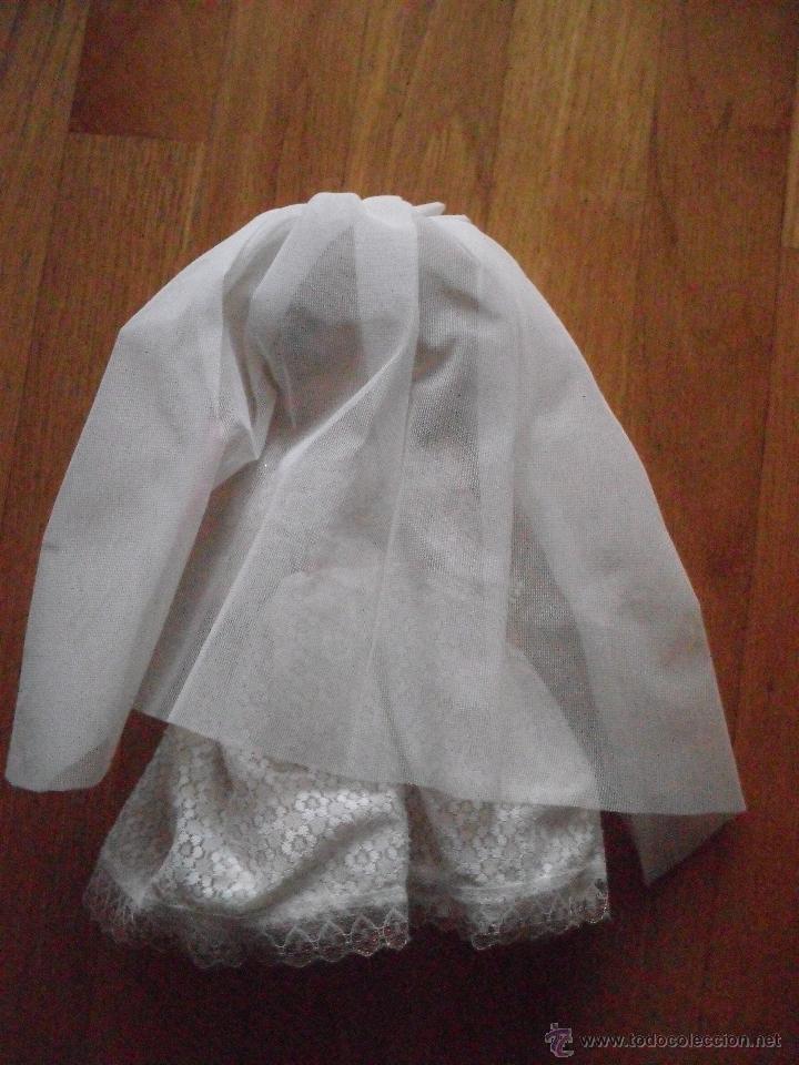 Mu&ntilde;ecas Lesly y Barriguitas: MU&Ntilde;ECA DE COMUNION FAMOSA, 28CM - Foto 4