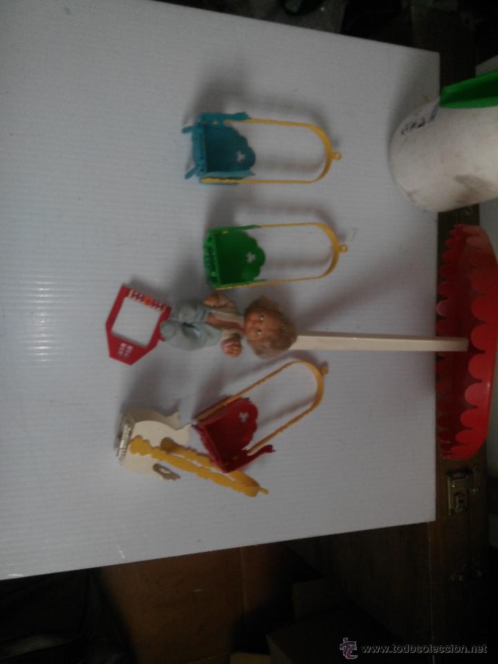 Mu&ntilde;ecas Lesly y Barriguitas: barriguitas con carrusel - Foto 1