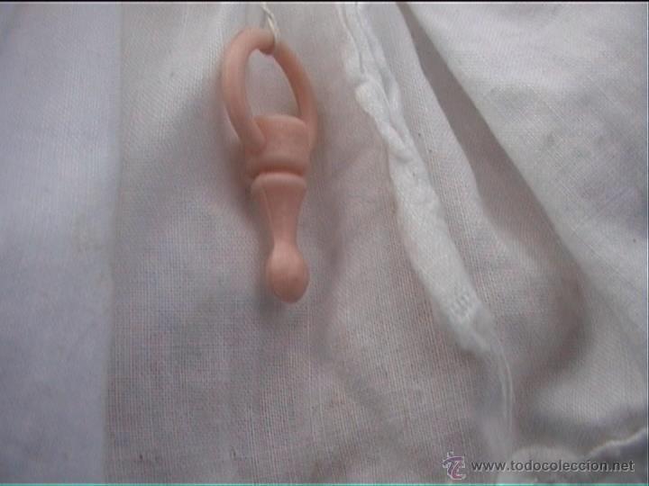 Mu&ntilde;ecas Lesly y Barriguitas: MU&Ntilde;ECA BEBE FAMOSA 30CM - Foto 2