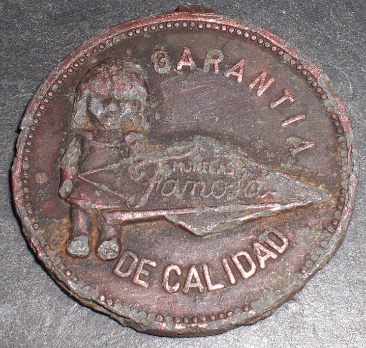 Mu&ntilde;ecas Lesly y Barriguitas: Medalla mu&ntilde;ecas famosa - Foto 1