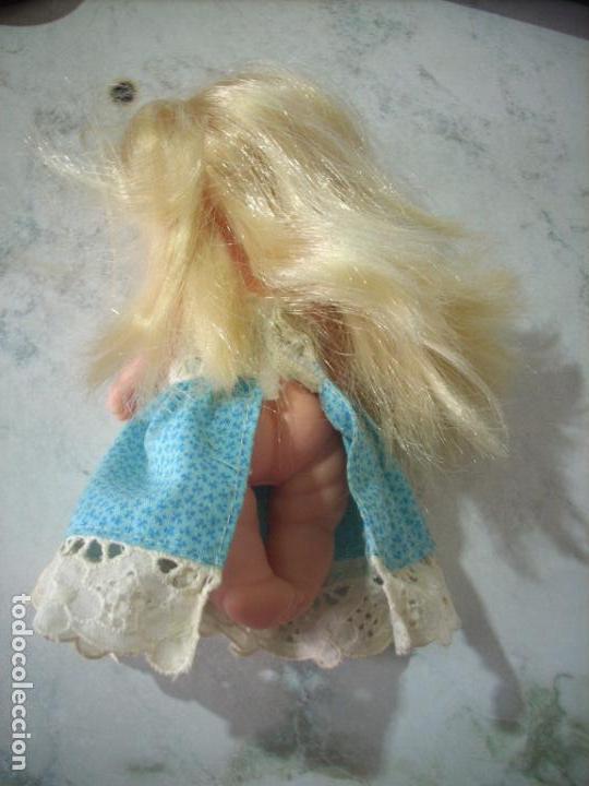 Mu&ntilde;ecas Lesly y Barriguitas: Barriguitas rubia, pelo largo - Foto 2