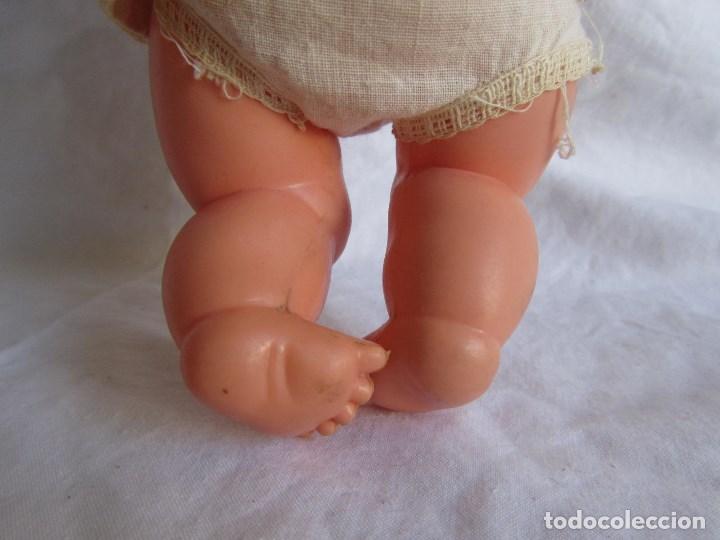 Mu&ntilde;ecas Lesly y Barriguitas: Mu&ntilde;eca bebe de Famosa - Foto 9