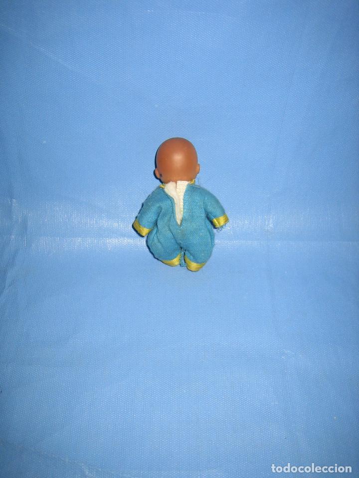 Mu&ntilde;ecas Lesly y Barriguitas: Mu&ntilde;equito de famosa - Foto 4