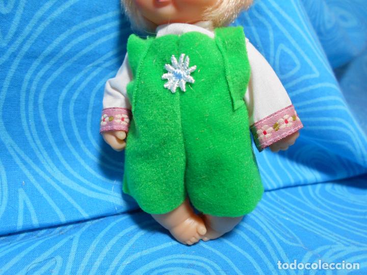 Mu&ntilde;ecas Lesly y Barriguitas: BARRIGUITAS AUSTRIA MU&Ntilde;ECA Y FASCICULO (REF 3) - Foto 5