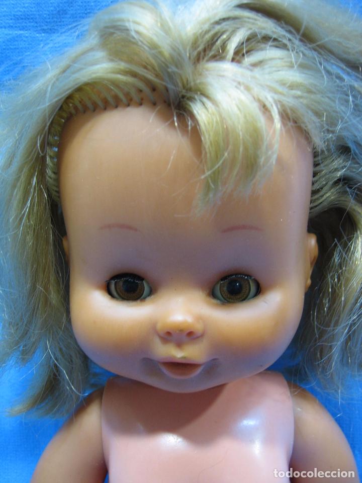 Mu&ntilde;ecas Lesly y Barriguitas: Mu&ntilde;eca de famosa. Mide 34 cm - Foto 2
