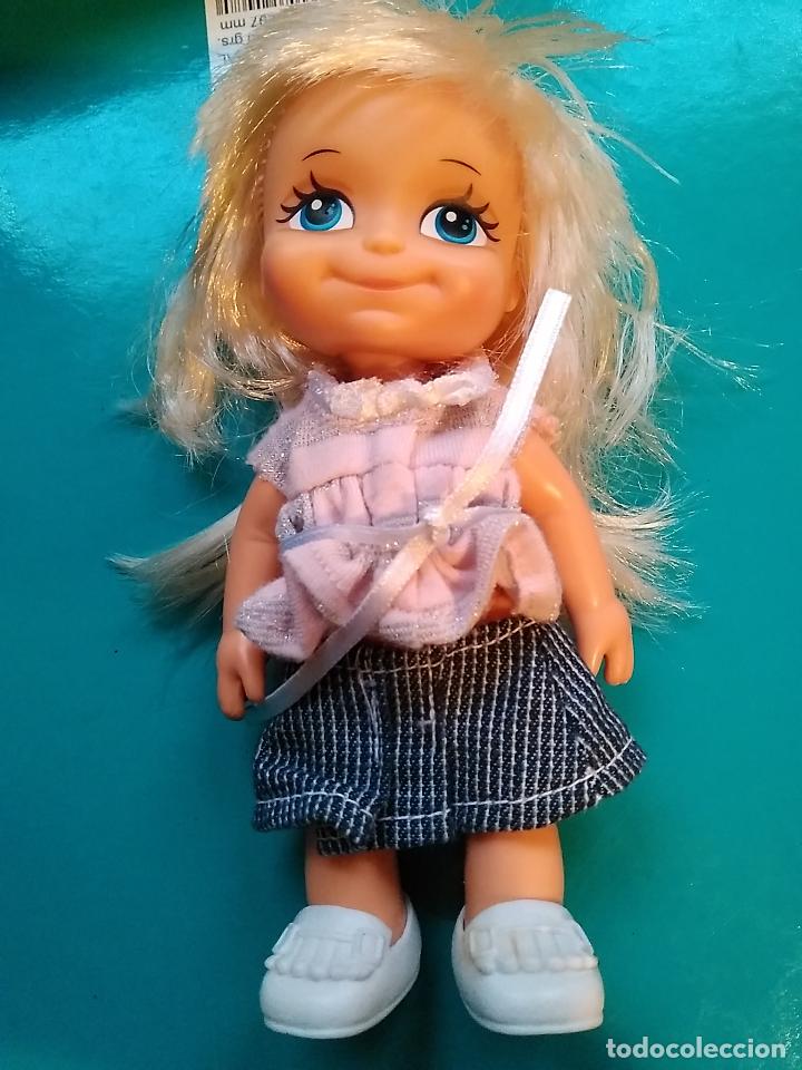 Mu&ntilde;ecas Lesly y Barriguitas: Mu&ntilde;eca barriguitas de famosa - Foto 1