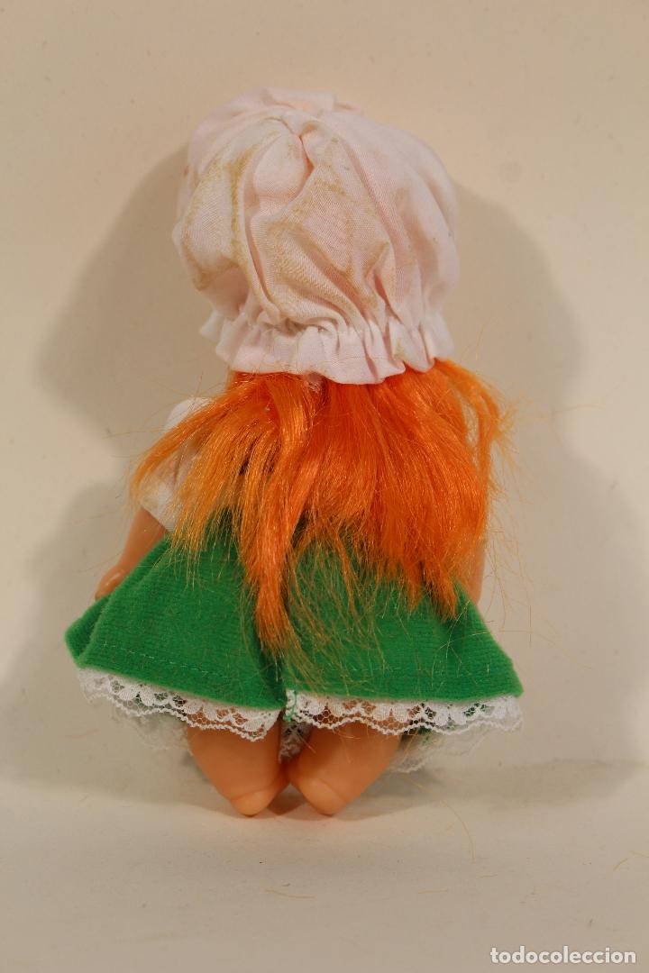 Mu&ntilde;ecas Lesly y Barriguitas: Mu&ntilde;eca barriguitas 97 en la nuca - Foto 3